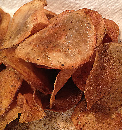 homemade seasoned potato chips